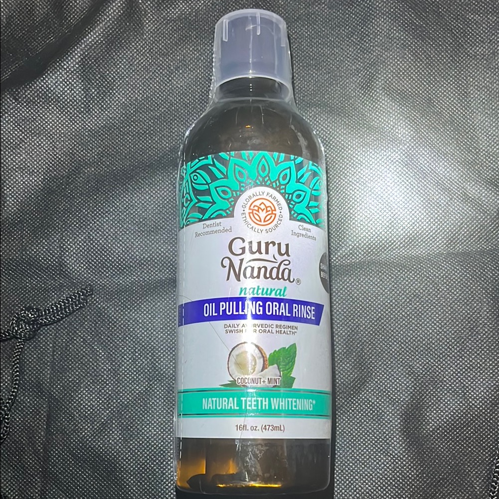 Gurunanda Coconut Mint Oil Pulling Rinse
